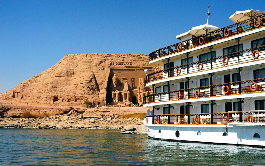 Crucero lago Nasser